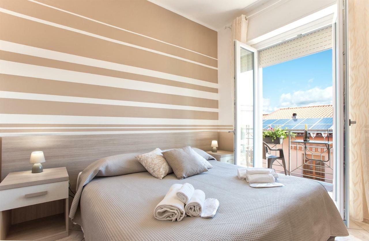 Alguest Hotell Alghero Eksteriør bilde