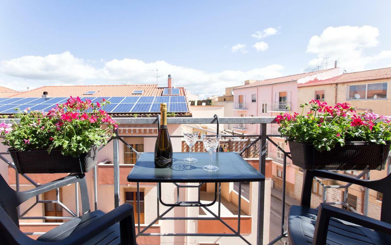 Alguest Hotell Alghero Eksteriør bilde